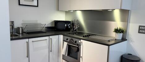 Microwave, oven, stovetop, dishwasher