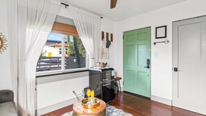 House (1 Bedroom) | Interior