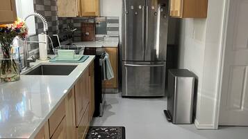 Oven, stovetop