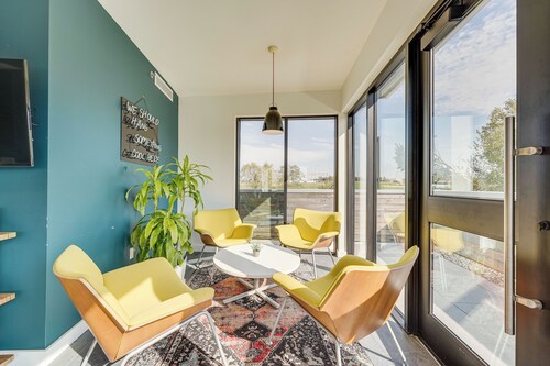 Shop, Dine & Explore: Gem 7 Mi to Dtwn Springfield