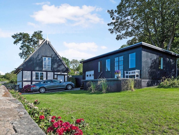 House | Exterior