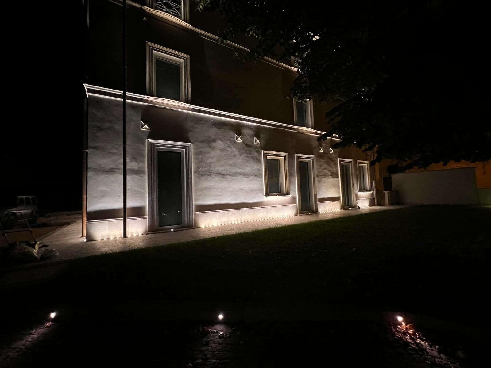 ด้านหน้าที่พัก