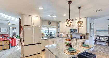 Golf & Swim: N Fort Myers Home w/ Canal Access