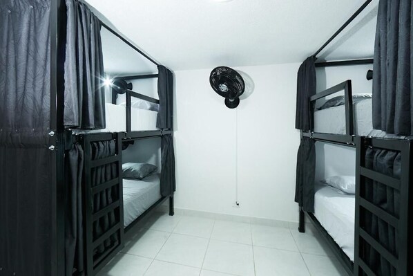 Standard Shared Dormitory, Mixed Dorm | Free WiFi