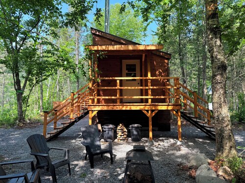 Mini-maison En Montagne avec Spa, Sauna & Rivière