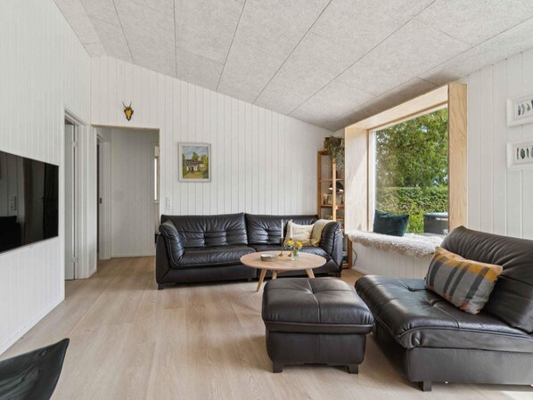 House | Interior - 4 Star Holiday Home in Ronde (Ronde)