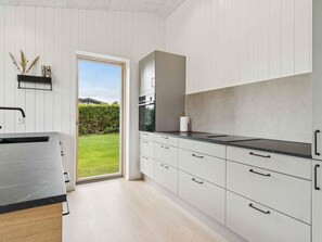 House | Interior - 4 Star Holiday Home in Ronde (Ronde)