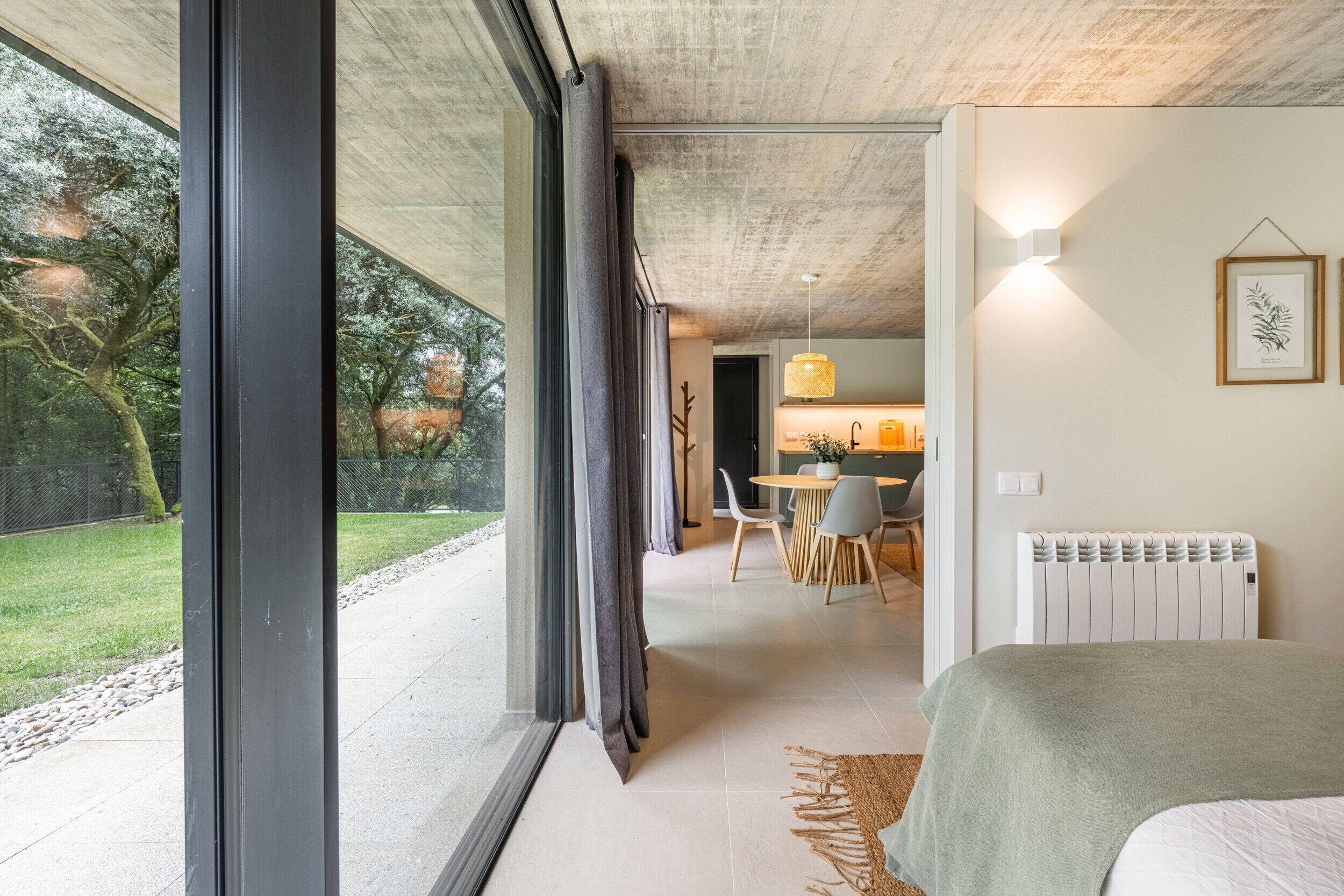 5 chambres, fer et planche à repasser, Wi-Fi gratuit, draps fournis