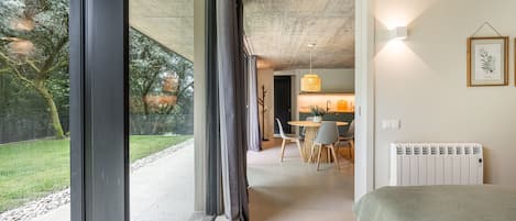 5 chambres, fer et planche à repasser, Wi-Fi gratuit, draps fournis