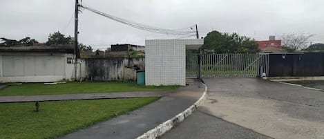 施設の入り口