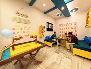 غرفة الألعاب