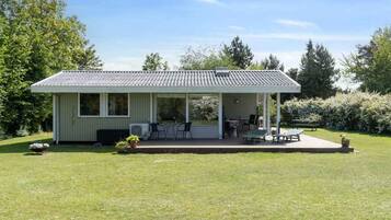 House | Terrace/patio