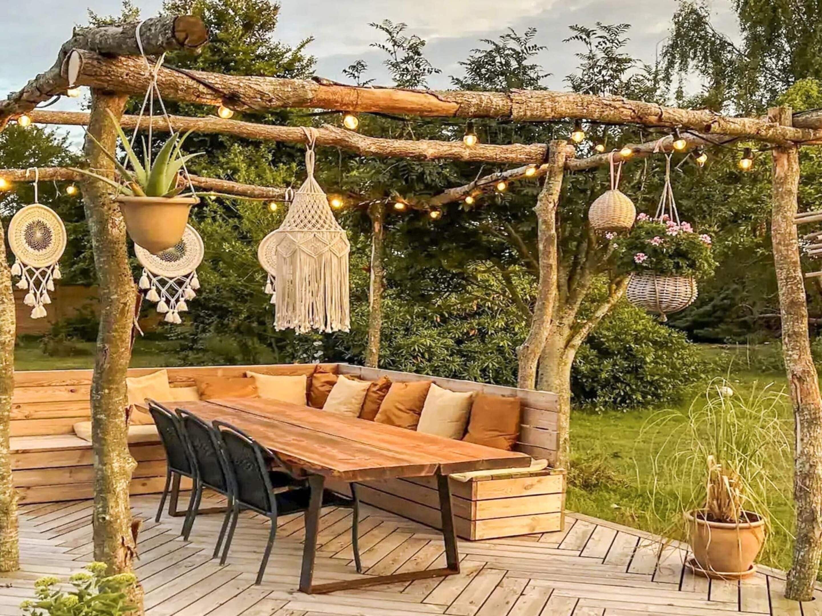 House | Outdoor dining