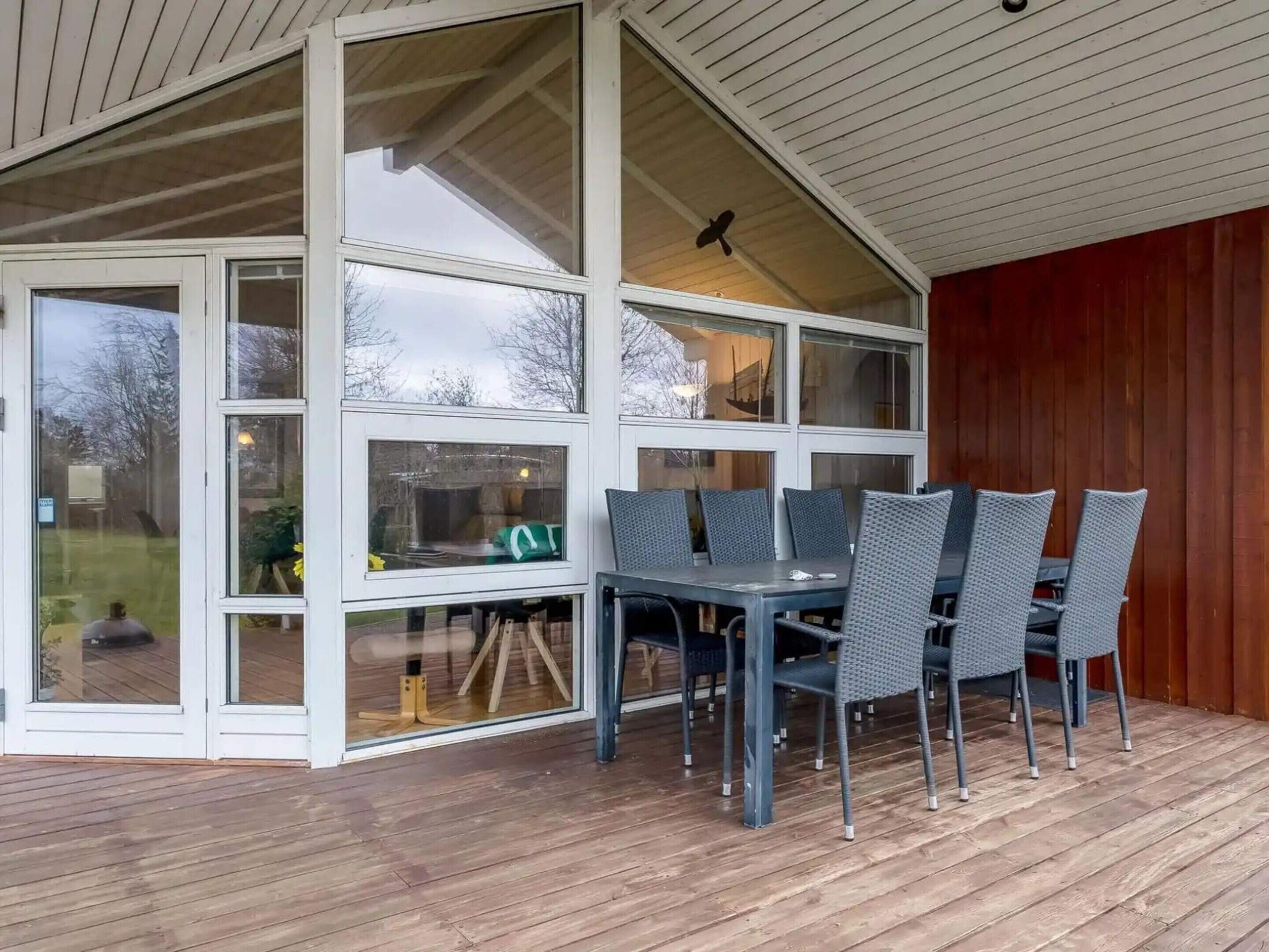 House | Bahagian luar