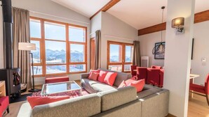 Living area - Monarchs 703 (Bourg-Saint-Maurice)