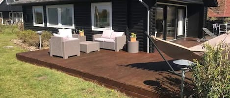 House | Bahagian luar