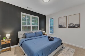Apartment | Free WiFi - Upscale 2BR Suite Mins Downtown Raleigh (Cary)