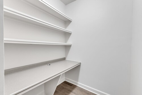 Upscale 2BR Suite Mins Downtown Raleigh