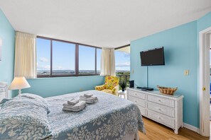 2 bedrooms, internet, bed sheets