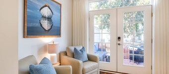 Charming, Newly Renovated Historic Row Home in Downtown Annapolis
