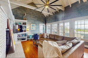 TV, DVD player - Completely renovated, oceanfront home with private pool, deck, WiFi & AC (Atlantic Beach)