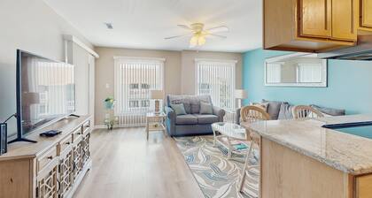 Perfect Beach Getaway With Ocean Views, Balcony, and community amenities