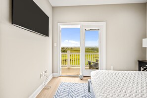 4 Schlafzimmer, Schreibtisch, Reisekinderbett, kostenloses WLAN