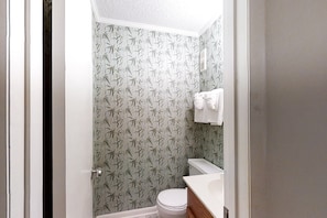 Shower, towels