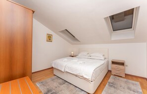 2 bedrooms, free WiFi