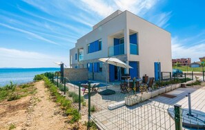 Exterior - Cozy home in Privlaka (Privlaka)