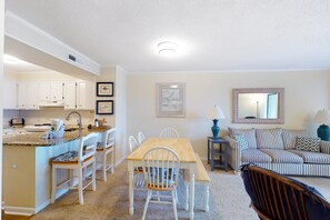 TV, DVD player - 2nd-Floor Condo in Oceanfront Location w/WiFi, Screened-In Balcony, Shared Pool (Atlantic Beach)
