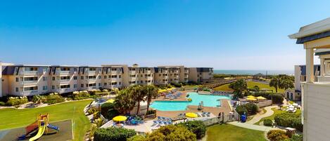 Piscina coperta, una piscina riscaldata