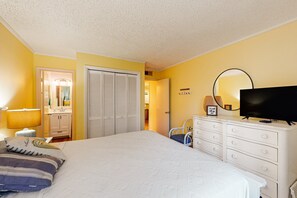 3 habitaciones, escritorio, tabla de planchar con plancha y wifi gratis 