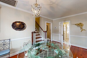 Interior - Historic dog-friendly home with Central AC, Gas Grill and Cozy Patio (Beaufort)