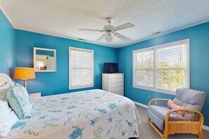 3 bedrooms, WiFi, bed sheets