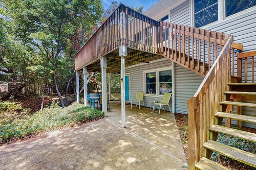 Perfect 3BR Getaway with Central A/C, Full Kitchen and Relaxing Balcony