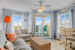 TV, bordtennis og bøker