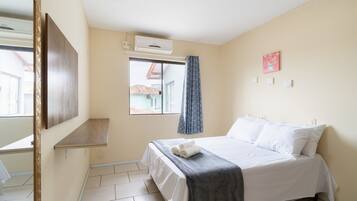 Basic Apartment | 2 bedrooms, free WiFi