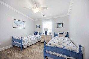3 chambres, Wi-Fi gratuit, draps fournis
