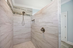 Shower, towels
