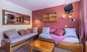 Interior - Roche Combe 15 (Les Avanchers-Valmorel)