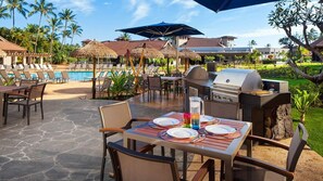 Outdoor dining - Relax in Paradise – Studio at Sheraton Kauai Resort (Koloa)