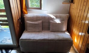 Interior - Studio for 4/5 People (Orcieres)
