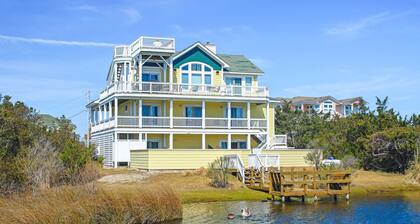 Waterfront home with private pool, hot tub, pool table & theater- near the beach