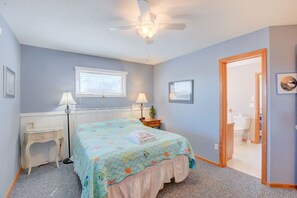 4 bedrooms, free WiFi, bed sheets