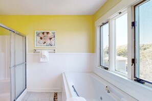 Shower, hair dryer, towels