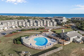 Exterior - Remodeled coastal style townhouse with ocean view, beach access, and pool (Atlantic Beach)