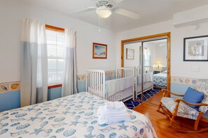 5 bedrooms, travel cot, free WiFi, bed sheets
