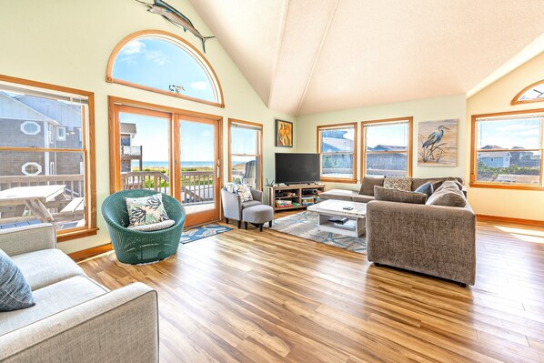 Televisión, reproductor de DVD y libros 