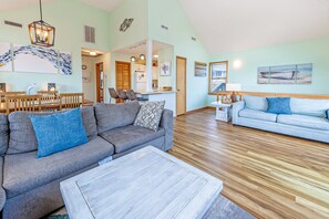 Televisión, reproductor de DVD y libros 